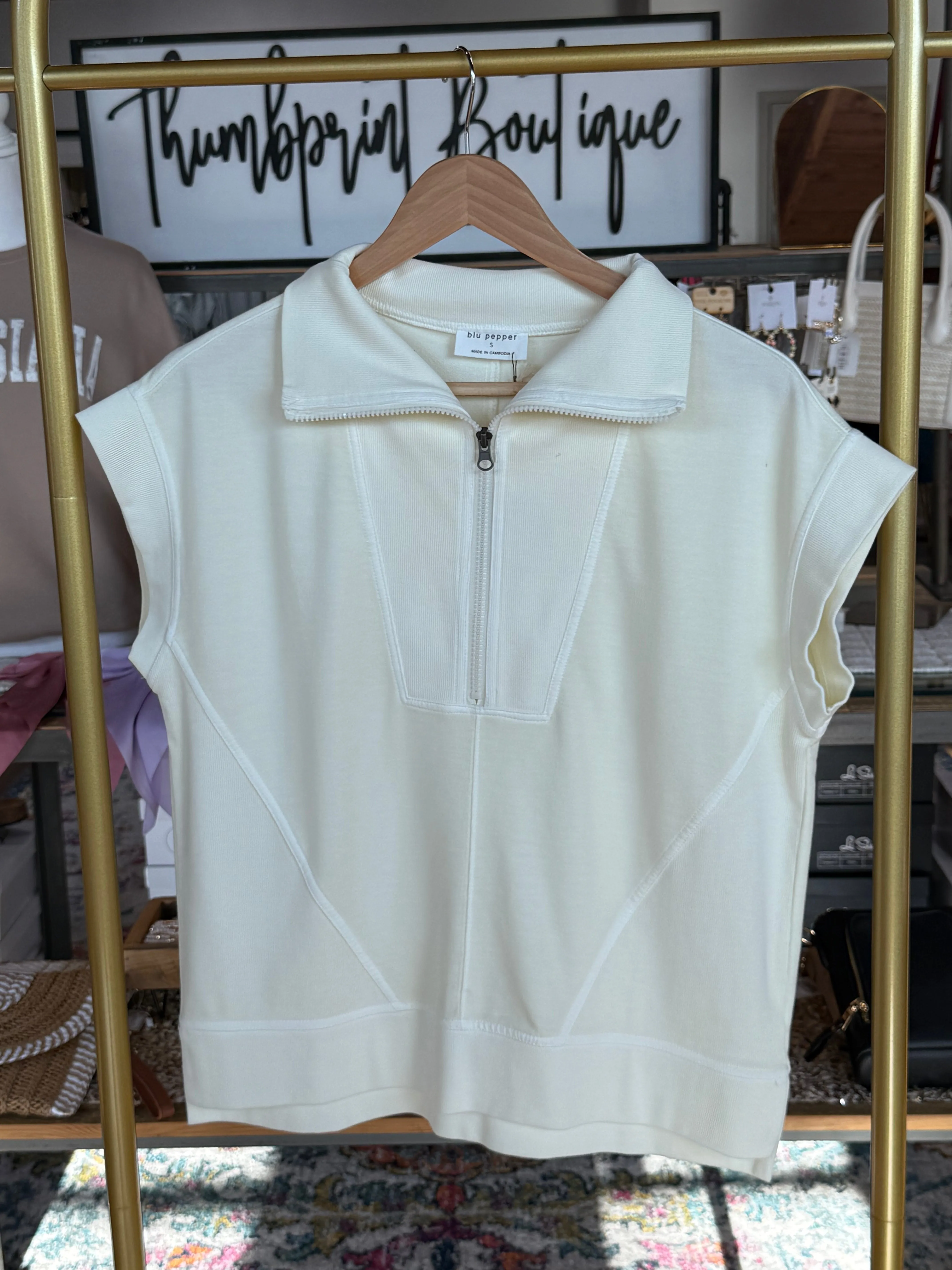 Iris's Half Zip Sleeveless Knit Top