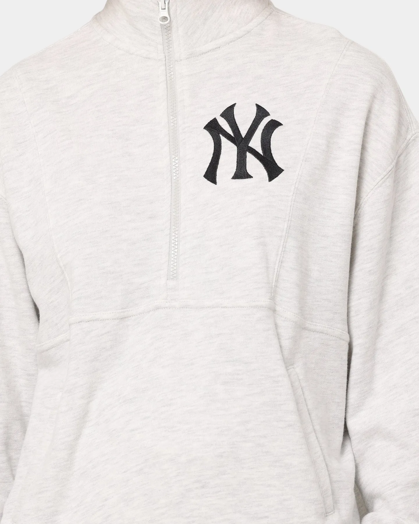 Majestic Athletic Women's New York Yankees Bat Wing Half Zip Crop Crewneck White Marle