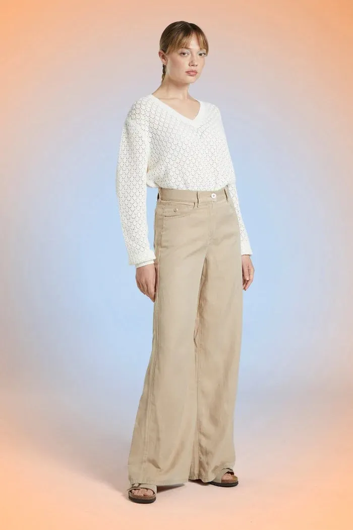 Mat de Misaine Straight Leg Trousers in Dune