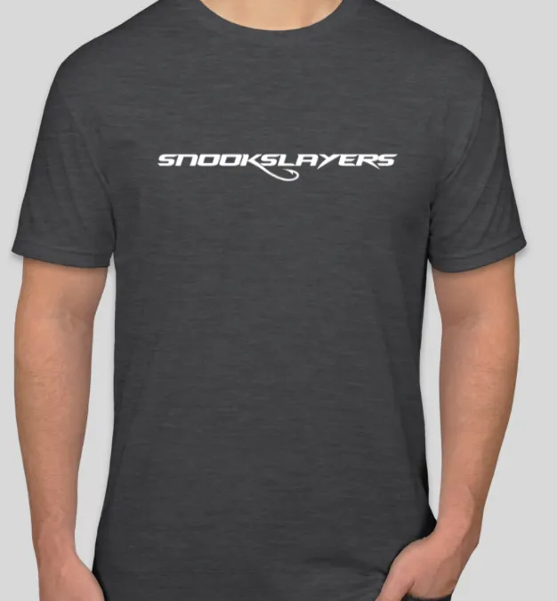 Men's Snook Slayers Hitting the Hook Tee