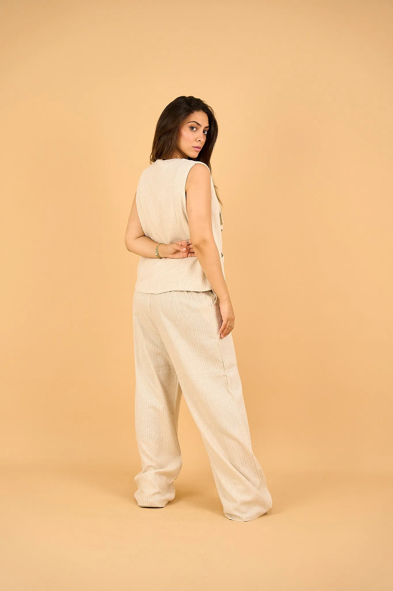 TIMBER - Tailored Sleeveless Stripped Beige Vest