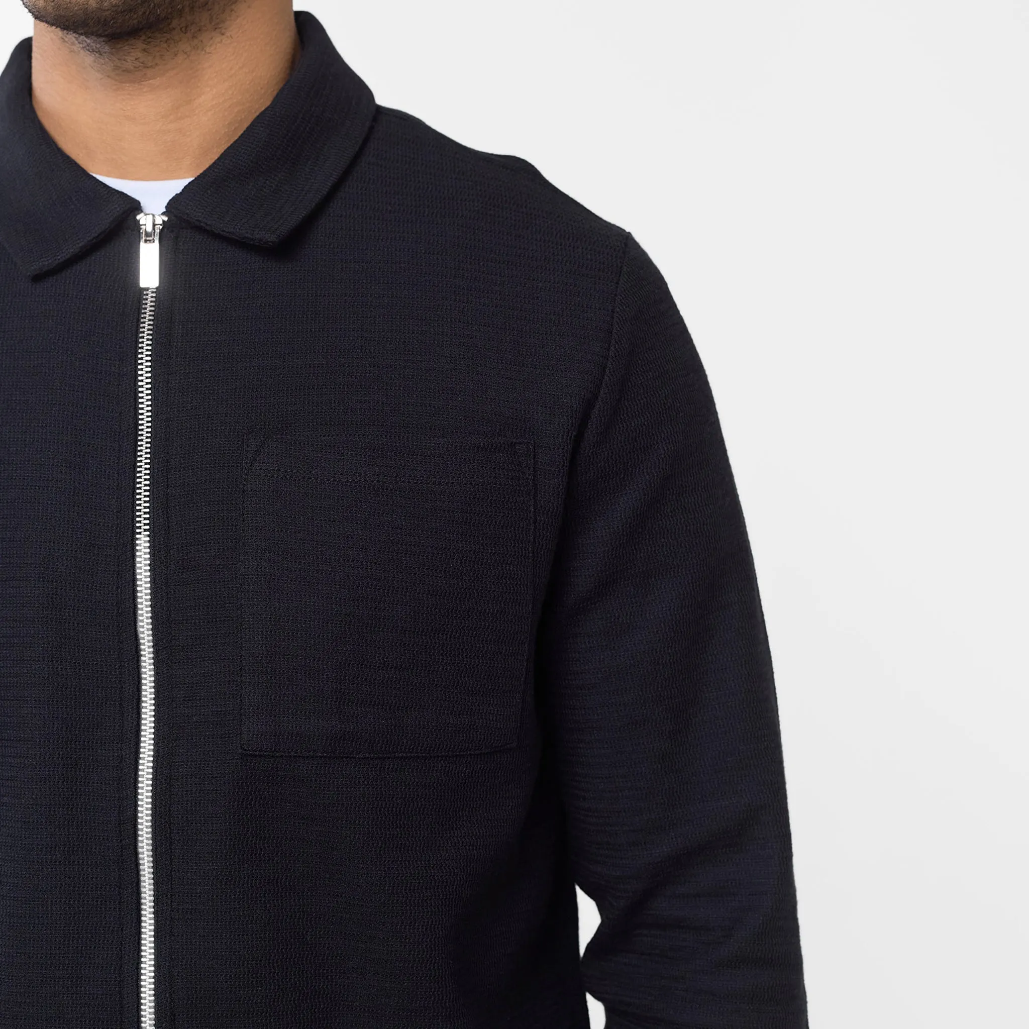 Tonal Knit Zipped Overshirt | Black